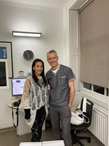 dr joe oliver and cosmetic dental patient 27